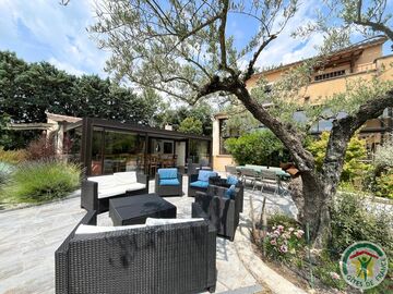Espace extérieur du Domaine des Maladières