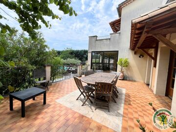 Espace extérieur du Domaine des Maladières